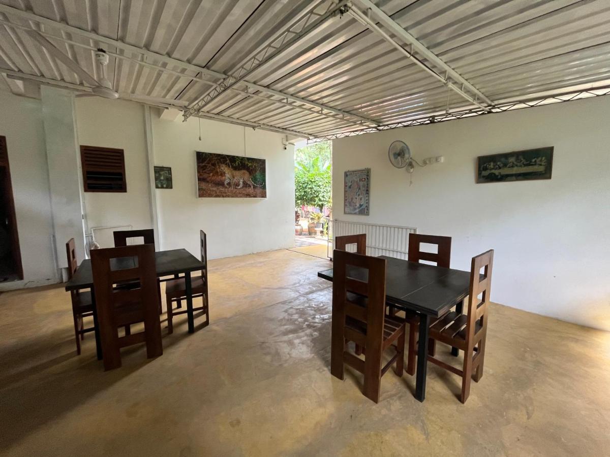 Jami River Side Hotel & Yala Safari Place Tissamaharama Luaran gambar