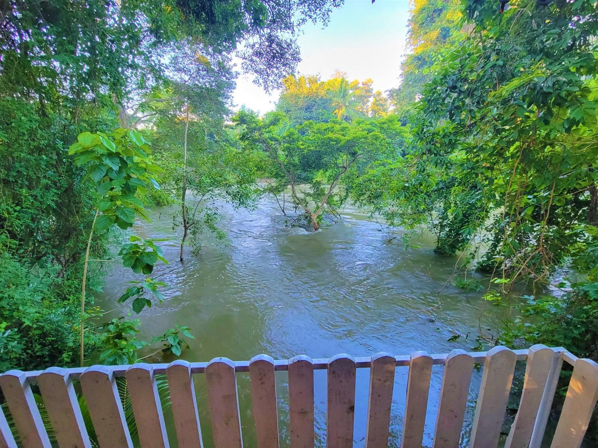 Jami River Side Hotel & Yala Safari Place Tissamaharama Luaran gambar